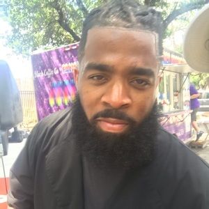 Meet your Posher, Real